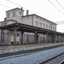 Zobacz zdjęcie: Trwa remont peronu nr 1 na dworcu PKP w Bolesławcu
