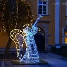 Zobacz zdjęcie: Aniołek nową ozdobą na bolesławieckim rynku