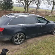 Zobacz zdjęcie: Odzyskali audi. Złodziej i paser zatrzymani