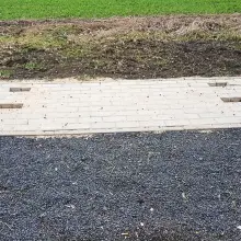 Zobacz zdjęcie: Wandale grasują w gminie Bolesławiec. Wyrywają ławki, niszczą znaki