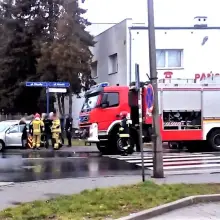 Zobacz zdjęcie: Zderzenie radiowozu z osobówką na ulicy Wesołej