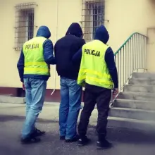 Zobacz zdjęcie: Akcja policji na osiedlu Przylesie: 40-latek aresztowany
