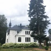 Zobacz zdjęcie: Centrum Rehabilitacji Geriatrycznej „Pałacyk Villa Mick” w Parowej