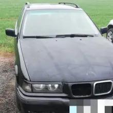 Zobacz zdjęcie: Odzyskane pojazdy i podejrzany o kradzieże z włamaniem