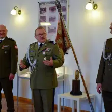 Zobacz zdjęcie: Ceremonia przekazania obowiązków dowódcy 23 pułku artylerii ppłk. Markowi Wasielewskiemu