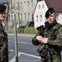 Zobacz zdjęcie: Żołnierze 23 Śląskiego Pułku Artylerii w Bolesławcu na posterunkach granicznych