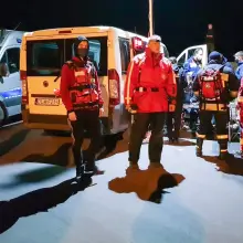 Zobacz zdjęcie: Ratownicy poszukujący zaginionego Kacperka