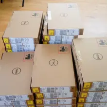 Zobacz zdjęcie: 23 laptopy dla uczniów i nauczycieli od Gminy Warta Bolesławiecka
