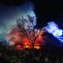 Zobacz zdjęcie: Nocna akcja straży w Ocicach (gmina Bolesławiec, powiat bolesławiecki)