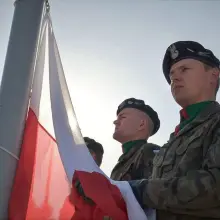 Zobacz zdjęcie: Uroczysta zbiórka w 23 Śląskim Pułku Artylerii w Bolesławcu
