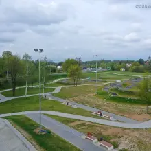 Zobacz zdjęcie: Oświetlenie przy Wiadukt Plaza w Bolesławcu