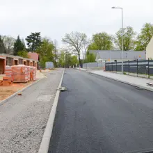 Zobacz zdjęcie: Prace przy ulicach Tulipanowej, Żołnierzy Wyklętych i Jagiellonów w Bolesławcu – zdjęcia z 25 kwietnia