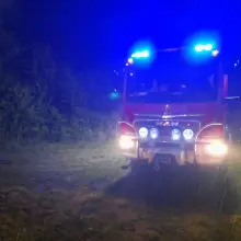 Zobacz zdjęcie: Akcja straży pożarnej w Szczytnicy (gmina Warta Bolesławiecka, powiat bolesławiecki)