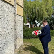 Zobacz zdjęcie: Poseł Robert Obaz w Bolesławcu oddał hołd poległym