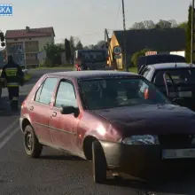 Zobacz zdjęcie: Auto po kolizji w miejscowości Zagrodno (powiat złotoryjski)