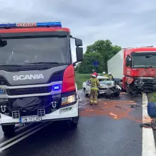 Zobacz zdjęcie: Wypadek w Tomaszowie Bolesławieckim (gmina Warta Bolesławiecka, powiat bolesławiecki)