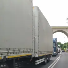 Zobacz zdjęcie: Korek na obwodnicy. Bolesławiec, 9 czerwca, po godz. 11:00