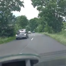 Zobacz zdjęcie: Niebezpieczne chaszcze przy wylotówce z Bolesławca
