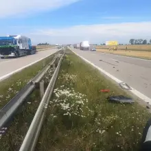 Zobacz zdjęcie: Akcja służb na A4 (na wysokości Krzyżowej, gmina Gromadka, powiat bolesławiecki)