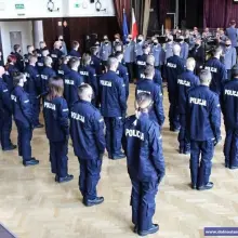 Zobacz zdjęcie: Uroczystość ślubowania policjantów