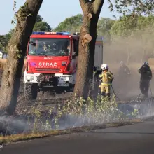 View photo: Fire in a field near Chościszowice