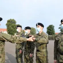 Переглянути фотографію: Понад 200 студентів-добровольців проходять підготовку у військовій частині в Болеславці