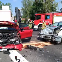 Zobacz zdjęcie: Wypadek na skrzyżowaniu niedaleko wiaduktu