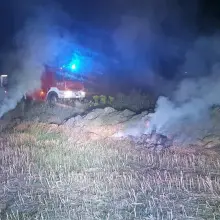 Zobacz zdjęcie: Akcja straży pożarnej w Krępnicy (gmina Bolesławiec, powiat bolesławiecki)