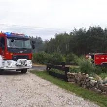 Zobacz zdjęcie: Akcja straży pożarnej w miejscowości Gromadka (powiat bolesławiecki)