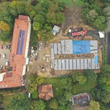 Zobacz zdjęcie: Nowy szpital dla zakażonych covidem: wszystkie moduły zamontowane
