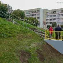 Zobacz zdjęcie: Schody przy ulicy Cichej w Bolesławcu