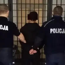 Zobacz zdjęcie: Podejrzany i łup