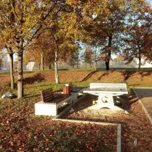 Zobacz zdjęcie: Śmieci na Wiadukt Plaza