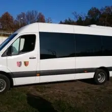 Zobacz zdjęcie: Gmina Gromadka: nowy autobus służący do przewozu osób niepełnosprawnych