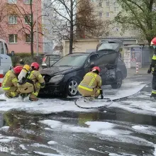 Zobacz zdjęcie: Pożar Mercedesa przy Jana Pawła II