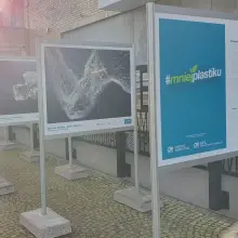 Zobacz zdjęcie: „Mniej plastiku”. Wystawa przed bolesławieckim Centrum Wiedzy