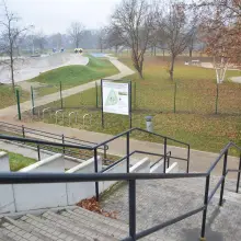 Zobacz zdjęcie: Ogrodzenie skateparku przy Wiadukt Plaza w Bolesławcu