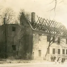 Zobacz zdjęcie: Przebudowa domu muzyka miejskiego na siedzibę Muzeum Miejskiego przy obecnej ul. A. Mickiewicza, ok. 1909 r., depozyt Z. Mireckiego w zbiorach Muzeum Ceramiki