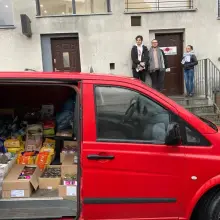 Zobacz zdjęcie: Dary z Bolesławca do schroniska w Przylasku dostarczone