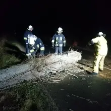 Zobacz zdjęcie: Akcja straży pożarnej między Wierzbową a Gromadką