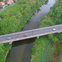 Zobacz zdjęcie: Auta i most na Bobrze w Bolesławcu