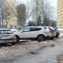 Zobacz zdjęcie: Uszkodził cztery zaparkowane auta i odjechał z miejsca