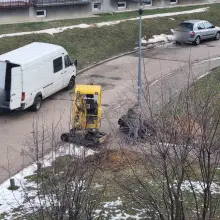 Zobacz zdjęcie: Fachowcy usuwają awarię przy ul. Starzyńskiego w Bolesławcu