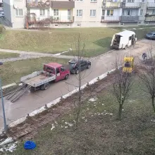 Zobacz zdjęcie: Fachowcy usuwają awarię przy ul. Starzyńskiego w Bolesławcu