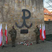Zobacz zdjęcie: Obchody Narodowego Dnia Pamięci Żołnierzy Wyklętych w Bolesławcu