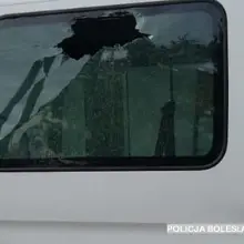 Zobacz zdjęcie: Zniszczone auta