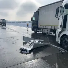 Zobacz zdjęcie: Karambol tirów na A4