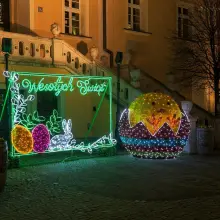 Zobacz zdjęcie: Wielkanocne ozdoby nocą