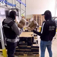 Zobacz zdjęcie: Towar przechwycony przez funkcjonariuszy KAS
