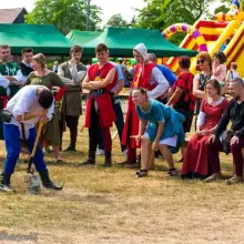 Zobacz zdjęcie: Wraca Turniej o Miecz Sołtysa Krzyżowej! W programie pokaz tańców, bitwa o gród i Fire show